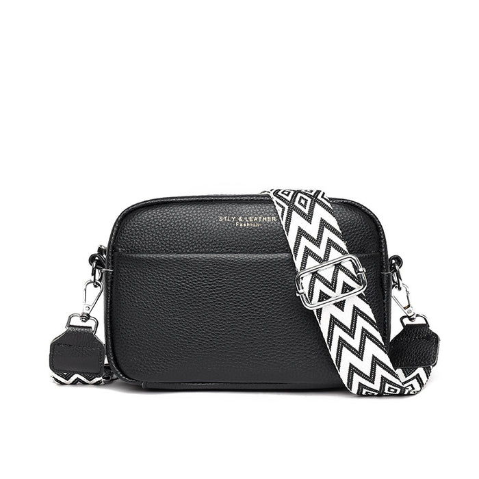 Poppy | Small leather crossbody bag with wide strap